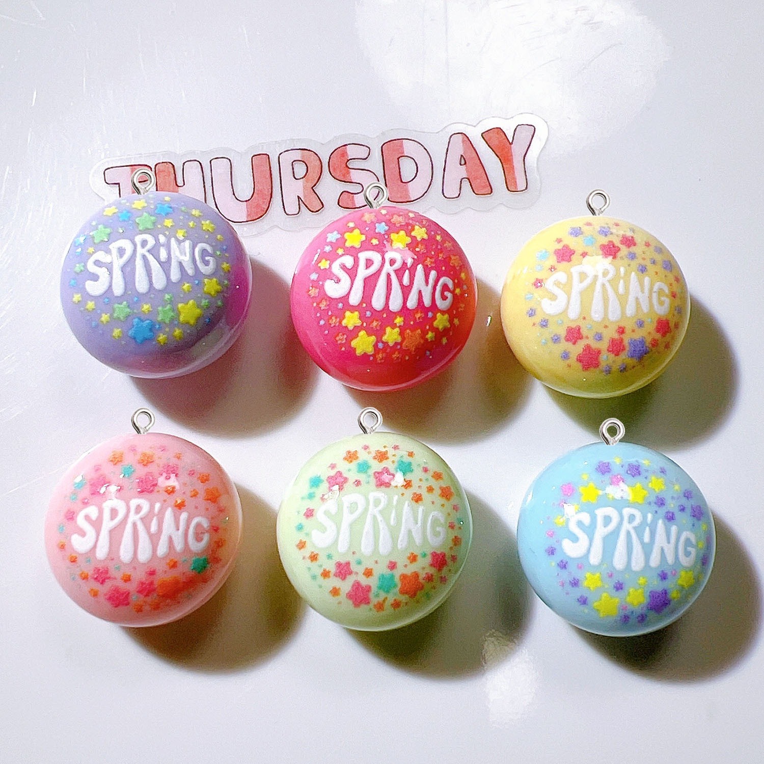 Resin Art Earrings Material - จี้เรซิ่นทรงกลม 10 ชิ้น สำหรับทำเครื่องประดับ DIY ต่างหู