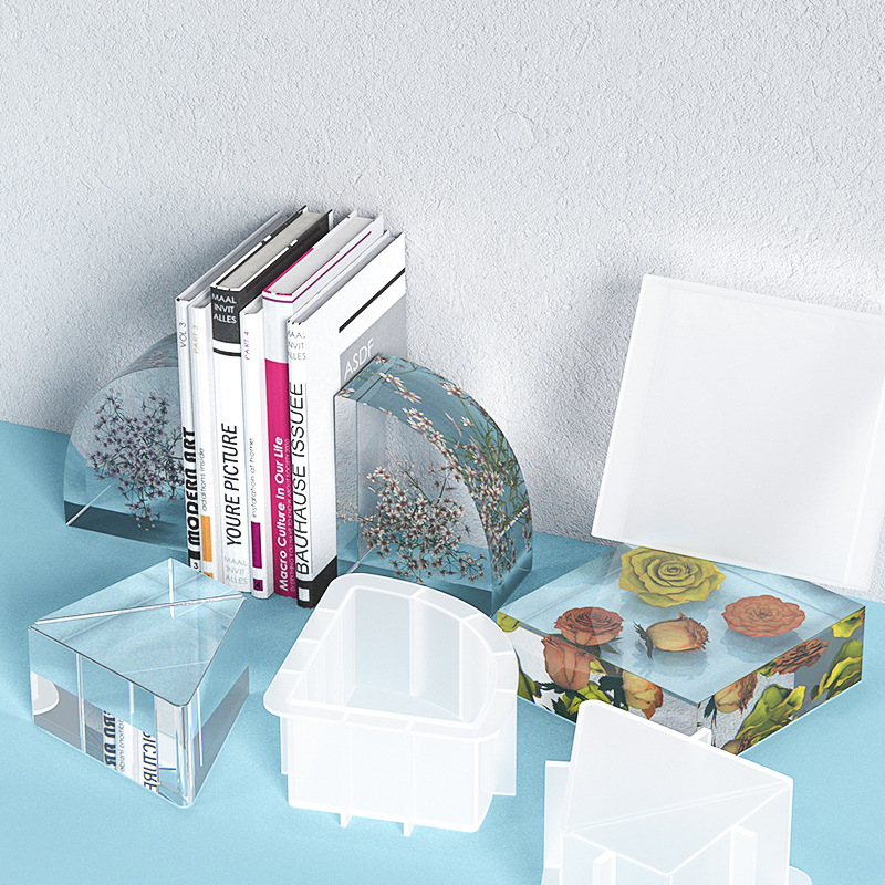DIY คริสตัลเรซิ่นแม่พิมพ์ขนาดใ - Resin Art Made Simple Book บทวิจารณ์และราคา